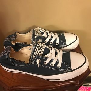 Navy converse shoreline ~ New!